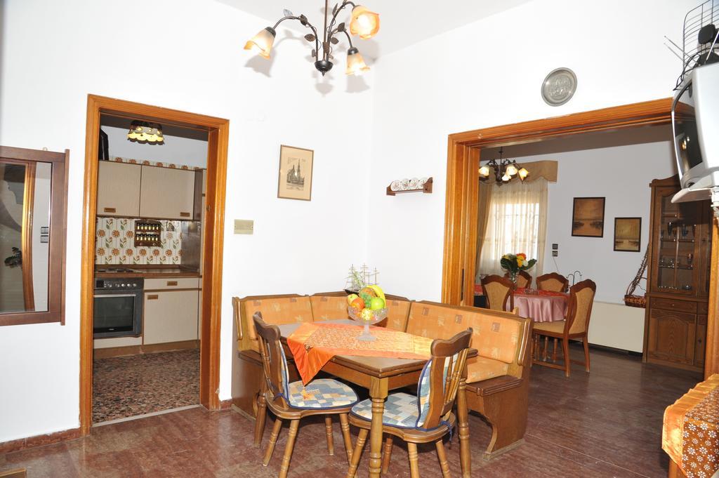 Apartment Froso On The Beach Resmo Oda fotoğraf